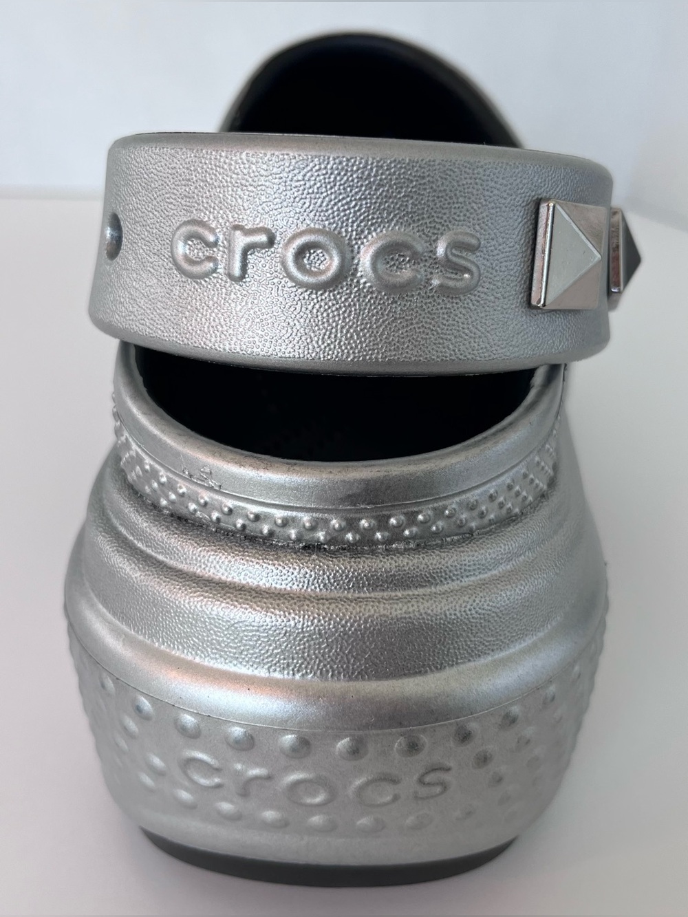 Women Crocs Stomp Metallic Clogs in Silver - Picture 11 of 14